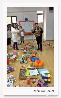 奇思妙想大創(chuàng)作——德美幼兒園親子自制玩教具評(píng)比探析與玩具教學(xué)用具銷(xiāo)售前景